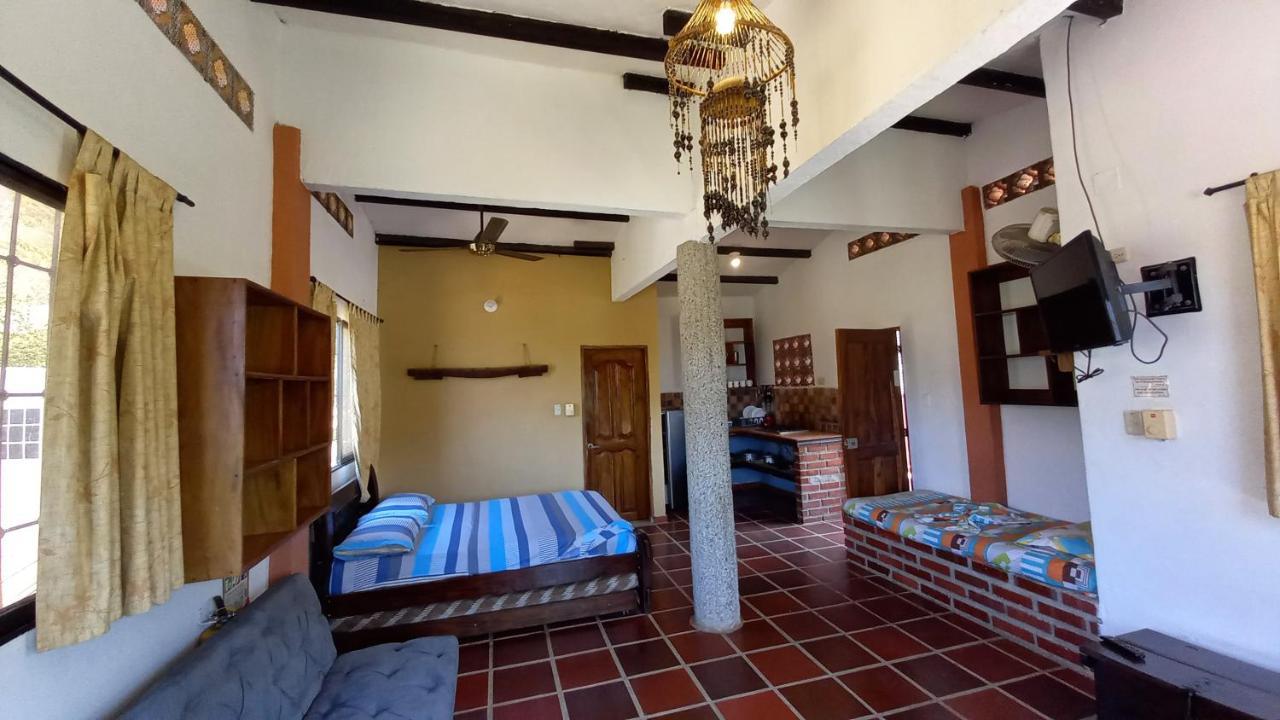 La Casa De Felipe Taganga
