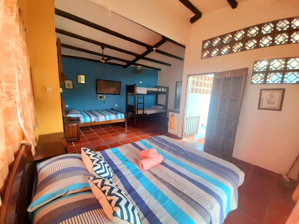Hostal La Casa De Felipe *