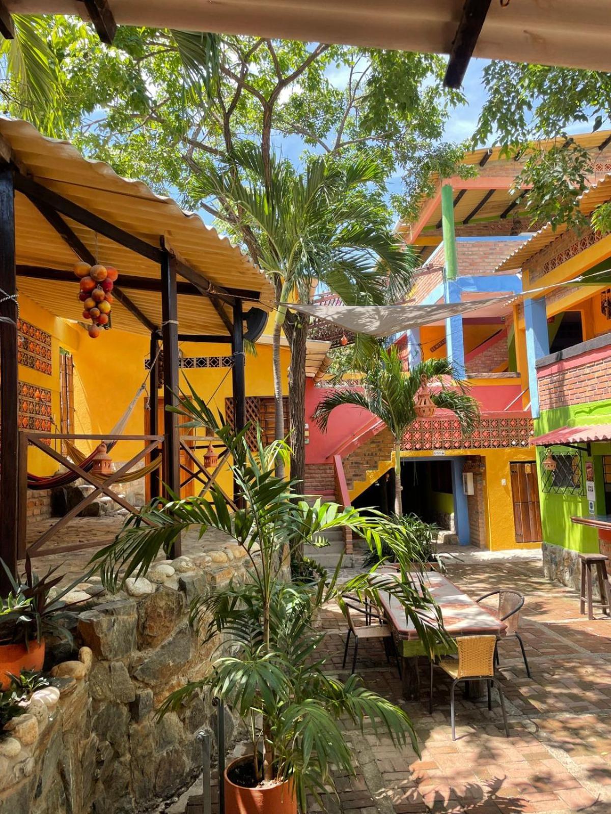 Hostal La Casa De Felipe Taganga